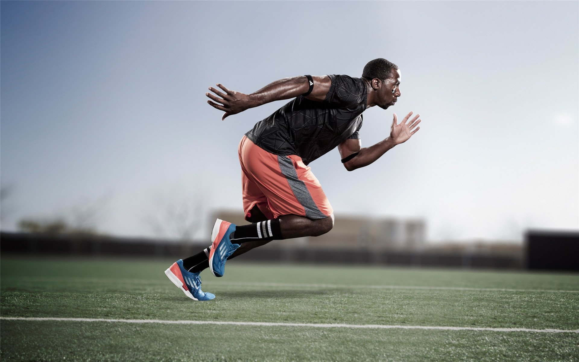 未来联盟：虚拟现实（VR）和增强互动开启沉浸式观赛新时代！，未来联盟第一人