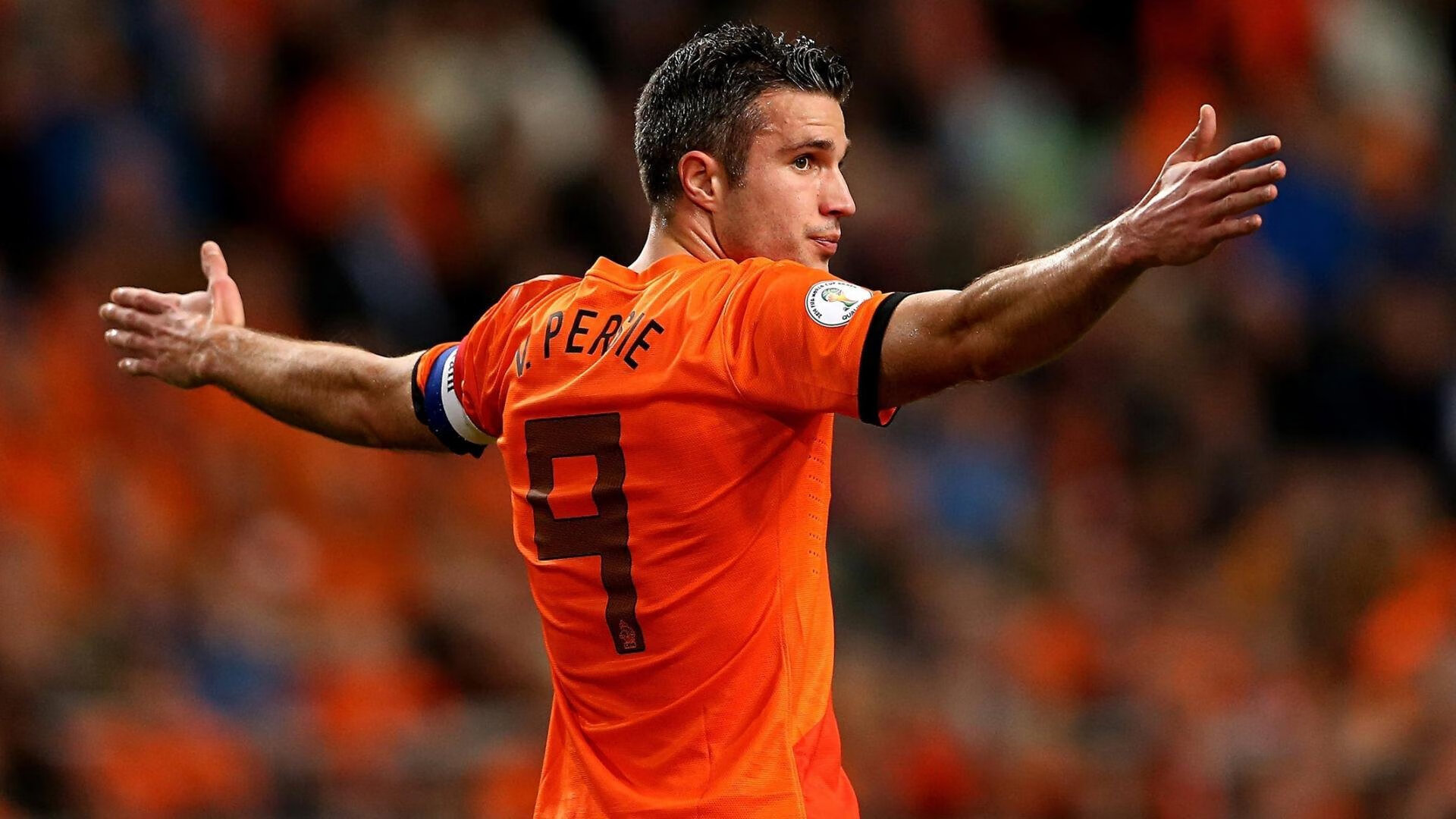 爱游戏app-球场记忆：球迷心中不可磨灭的经典瞬间，球场dj